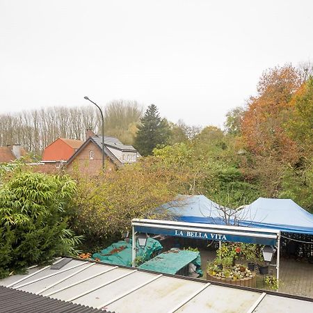 Résidence la floraison Anderlecht Exterior foto